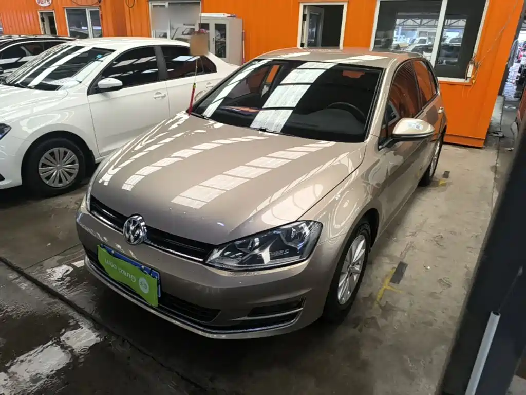 Volkswagen Golf — миниатюра 2