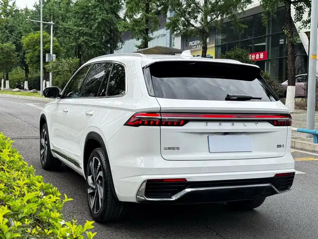 Geely Xingyue L — миниатюра 24