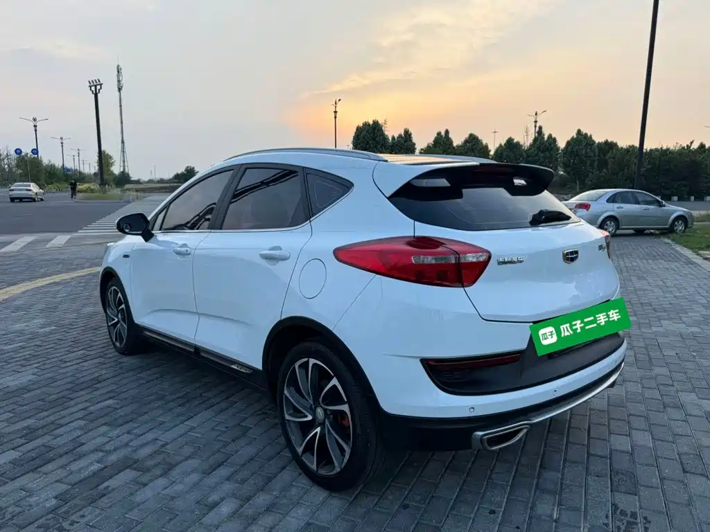 Geely Emgrand GS — миниатюра 5