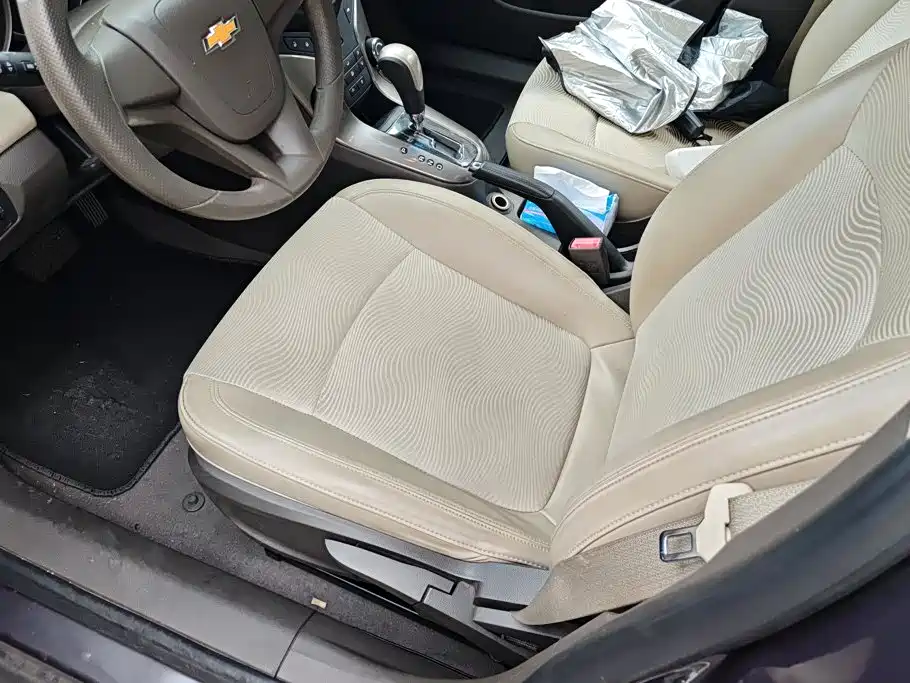 Chevrolet Cruze — миниатюра 9