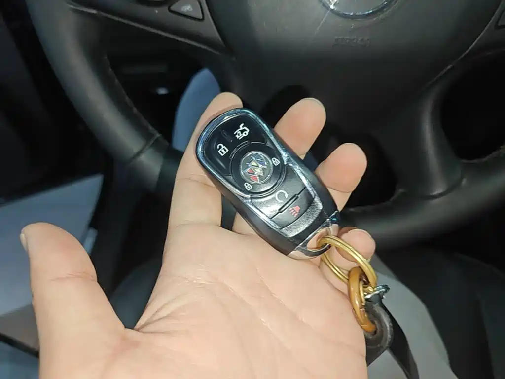 Buick LaCrosse — миниатюра 9