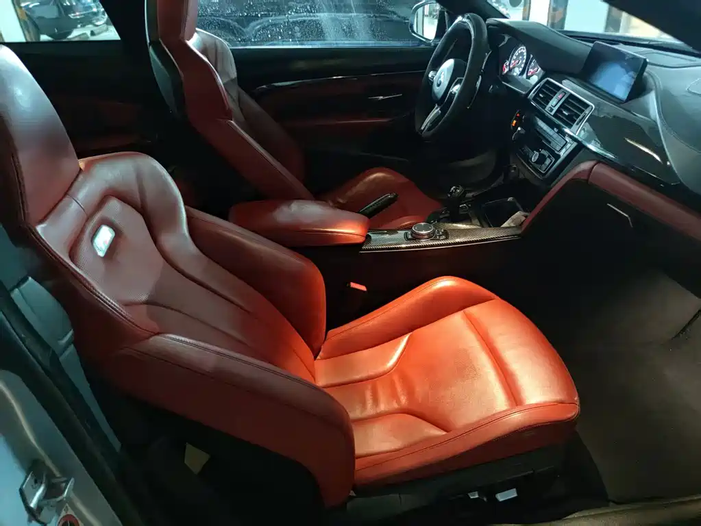 BMW M4 — миниатюра 8