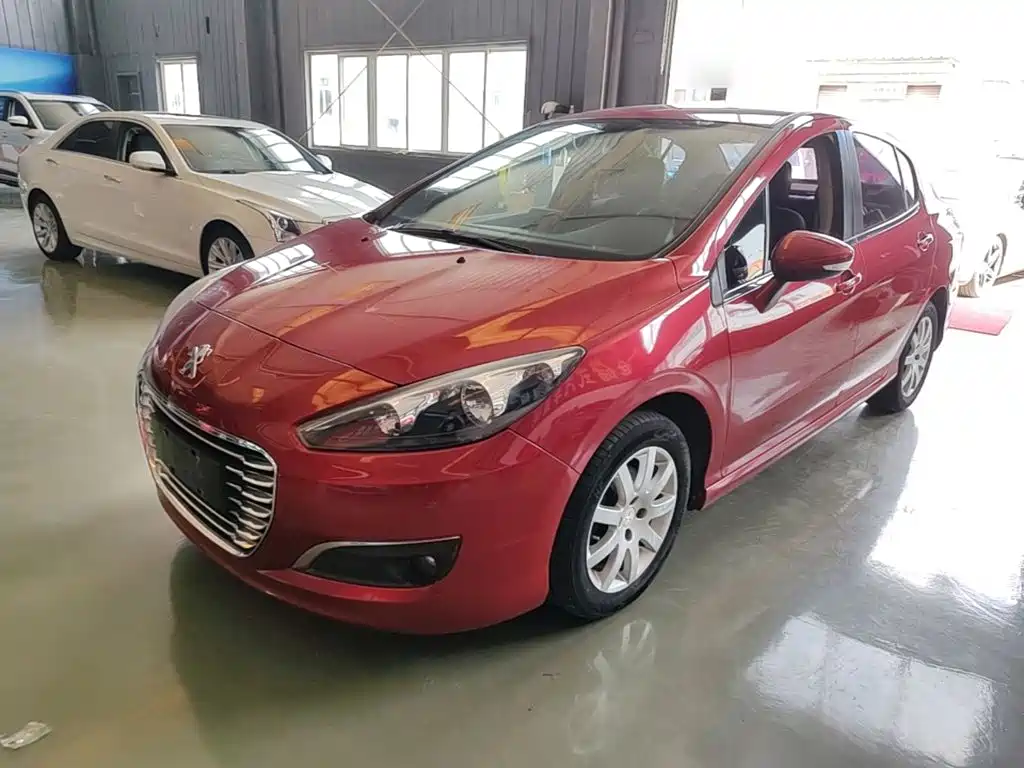 Peugeot 308 — миниатюра 2