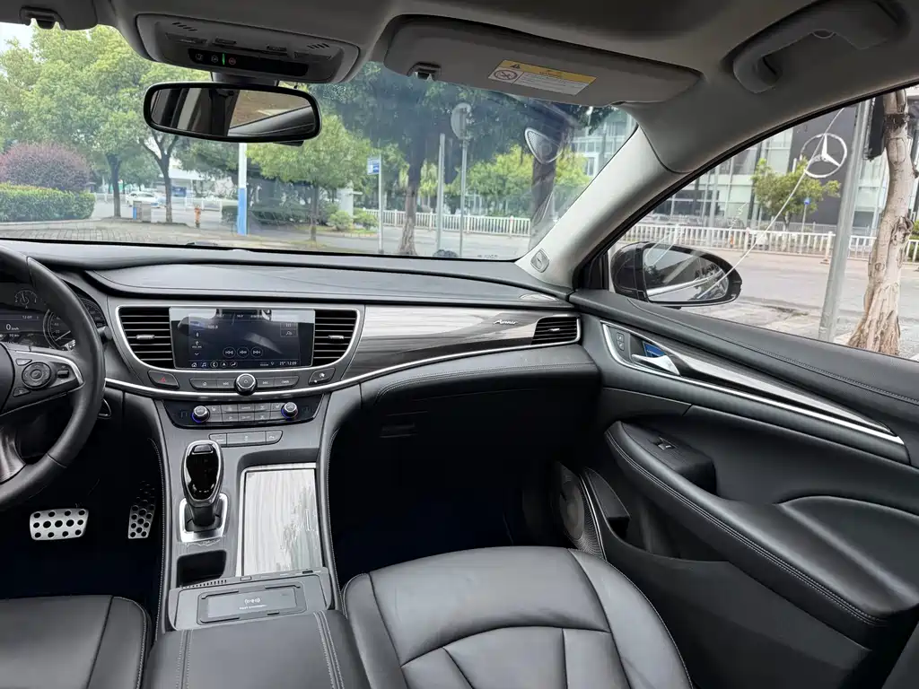 Buick LaCrosse — миниатюра 17