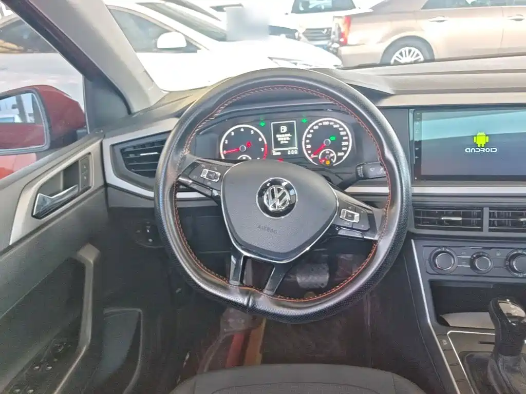 Volkswagen Polo — миниатюра 11