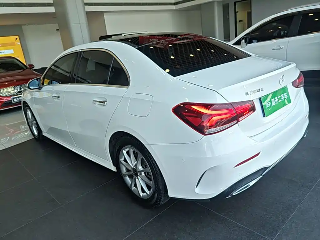 Mercedes-Benz A-Class — миниатюра 5