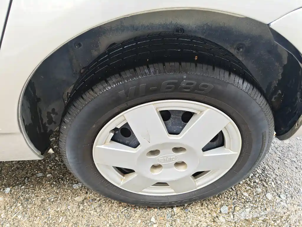 BYD F3 Eco Edition 1.5L Manual Comfort Type, фото 4