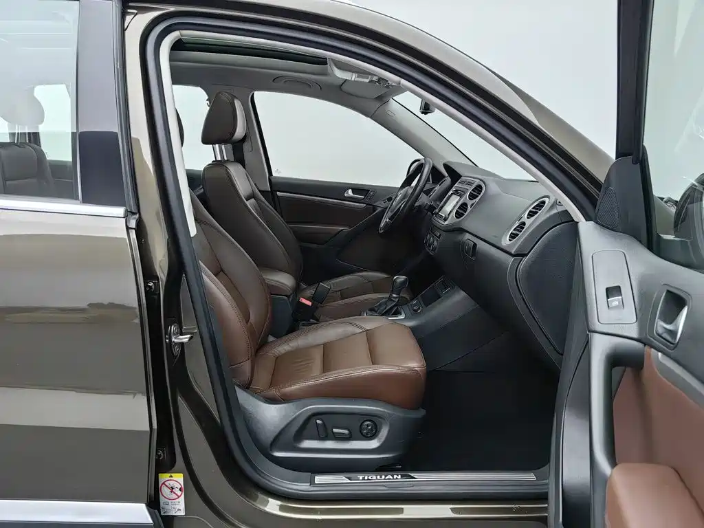 Volkswagen Tiguan — миниатюра 23