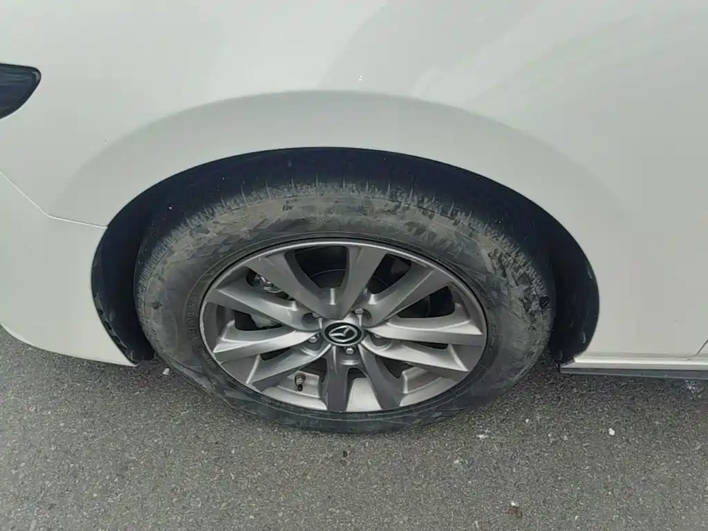 Mazda 3 Axela — миниатюра 23