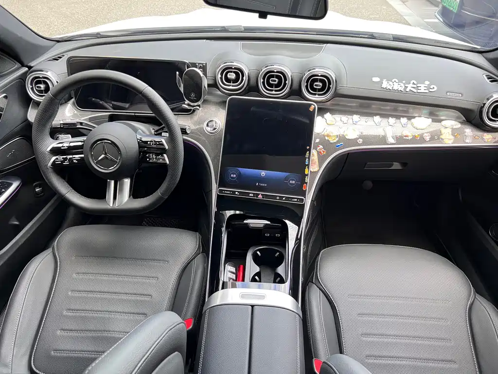 Mercedes-Benz C-Class — миниатюра 7