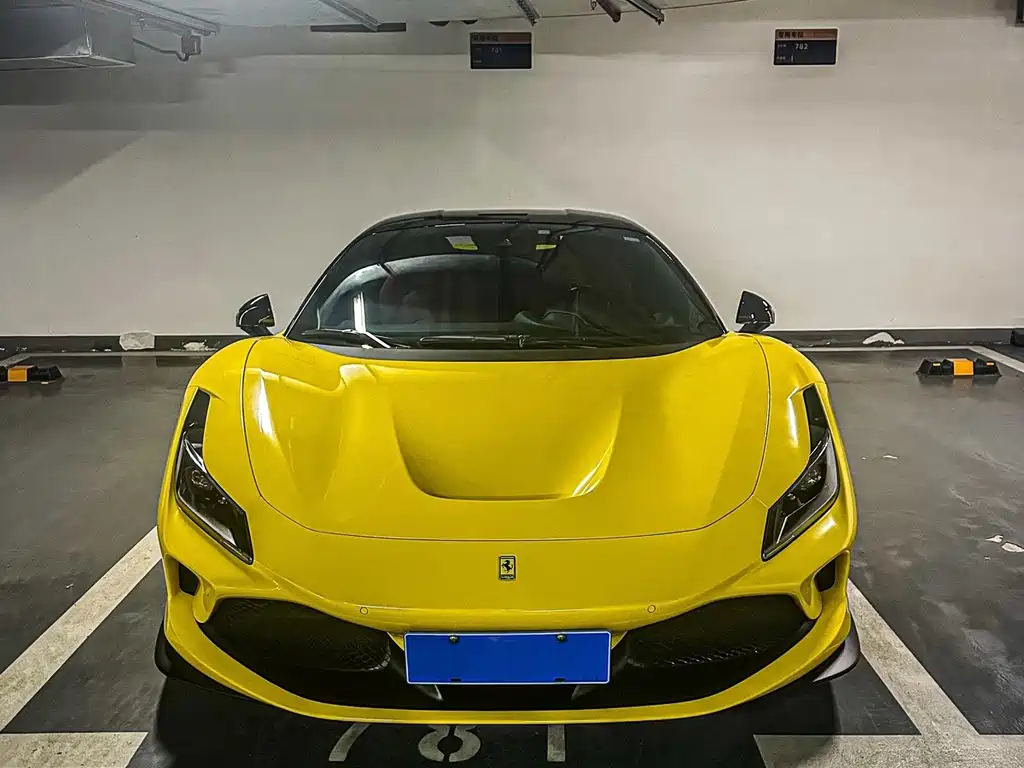 Ferrari F8 — миниатюра 2