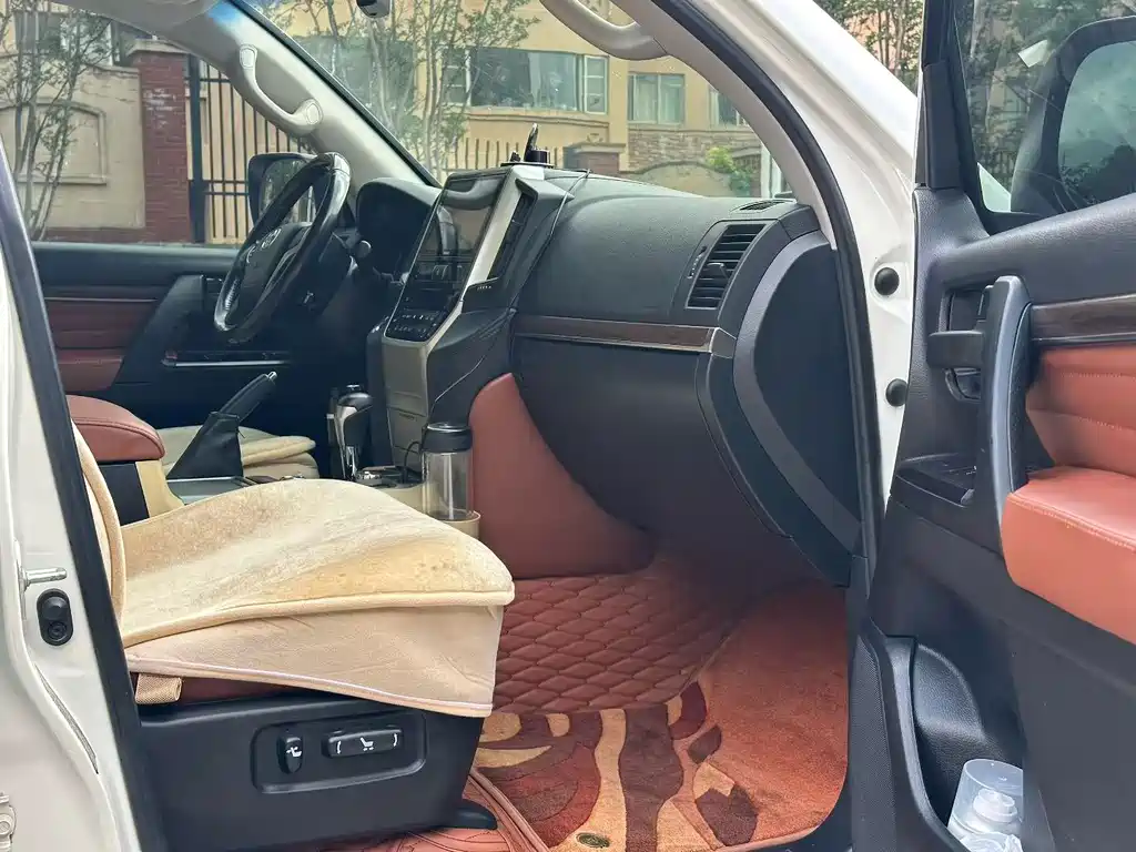Toyota Land Cruiser 2019 4.5T