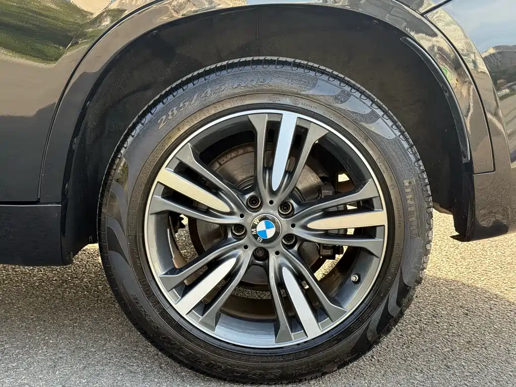 BMW X5 (Import) — миниатюра 15