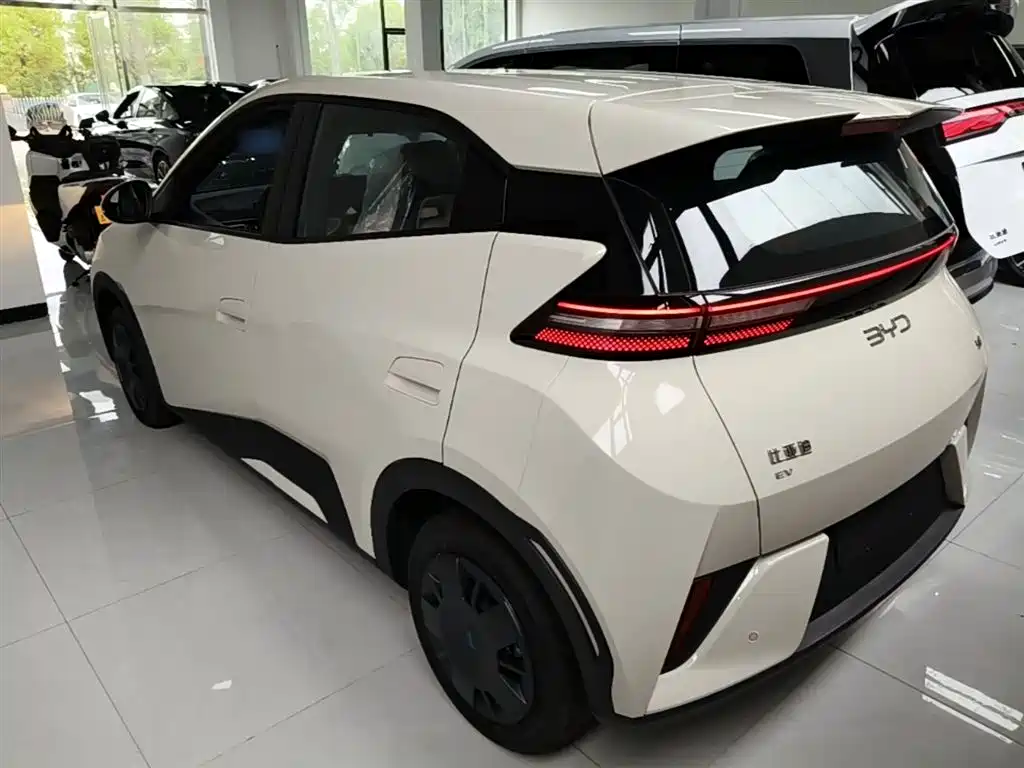 BYD Seagull 2025 Smart Drive 305km