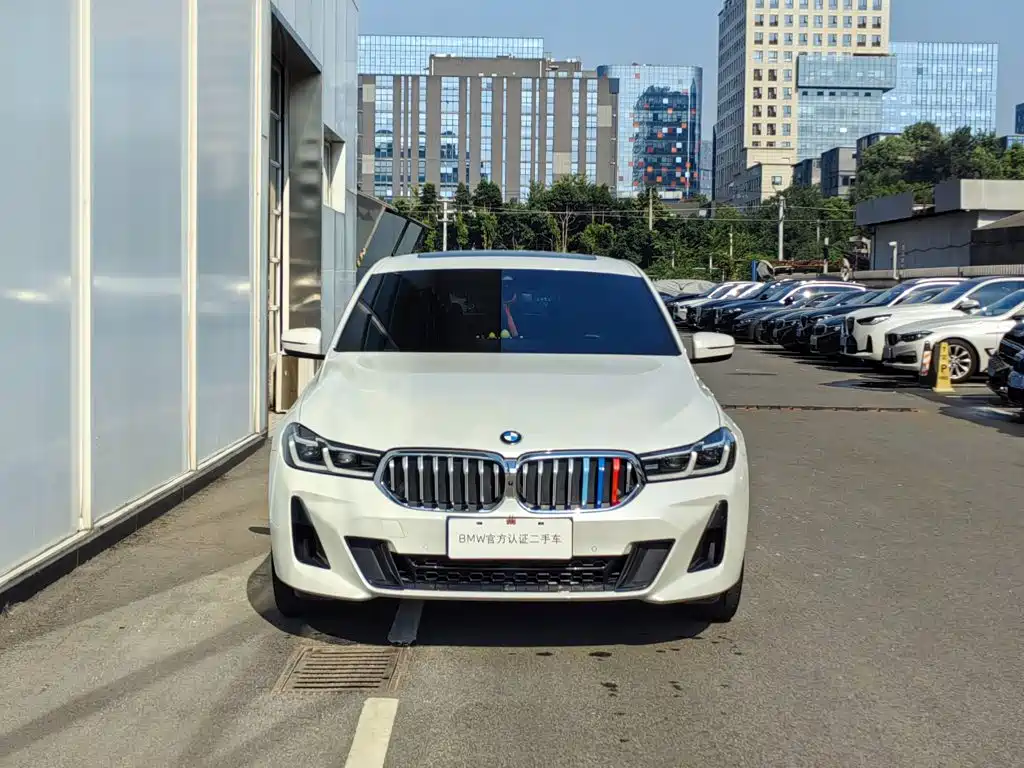 BMW 6 Series GT — миниатюра 3