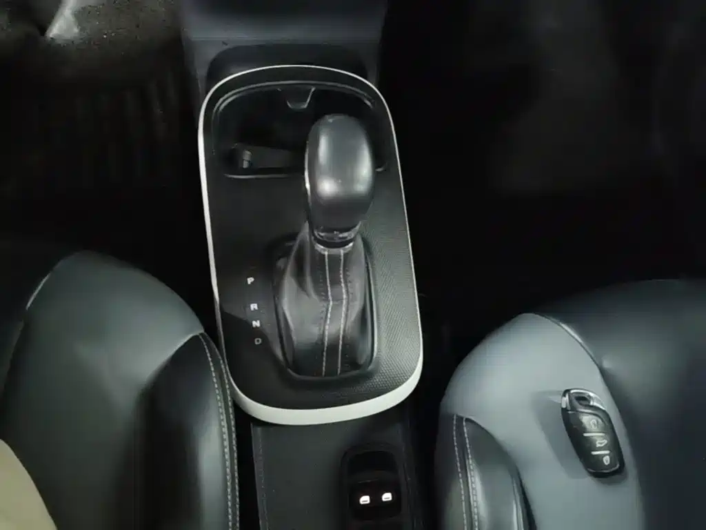 Roewe Clever — миниатюра 14