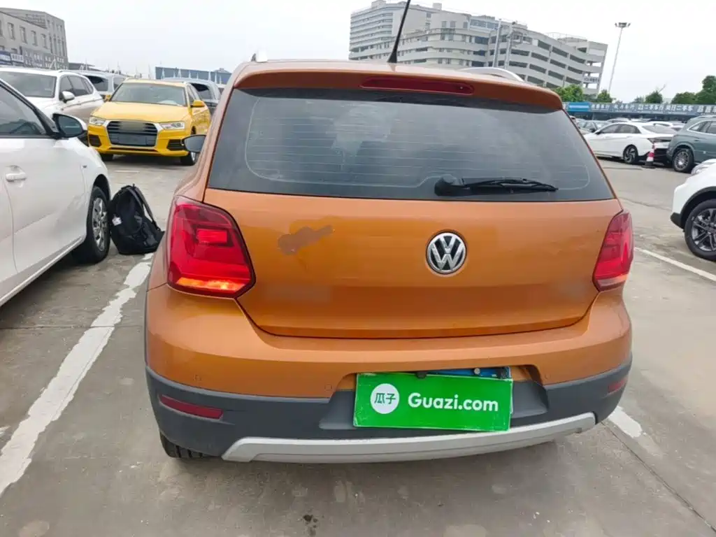 Volkswagen Polo — миниатюра 6