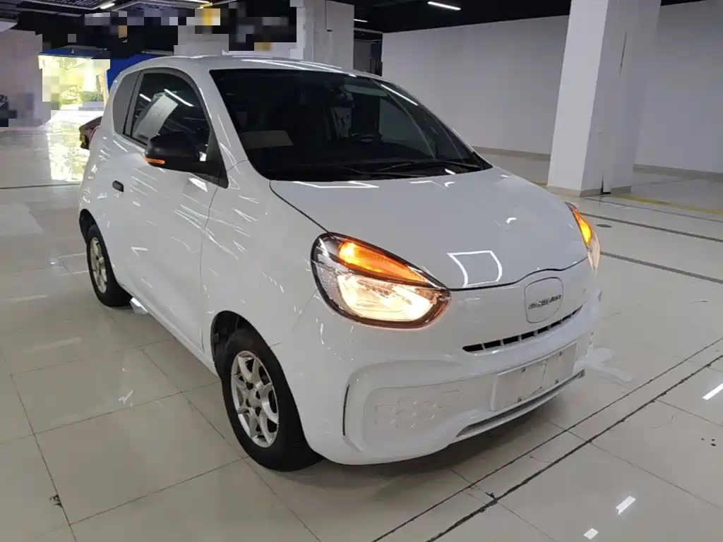 Roewe Clever — миниатюра 4