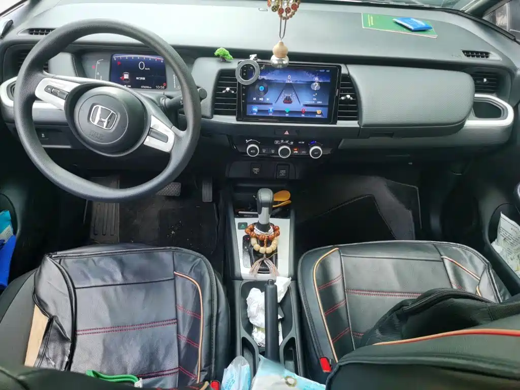 Honda Fit — миниатюра 6