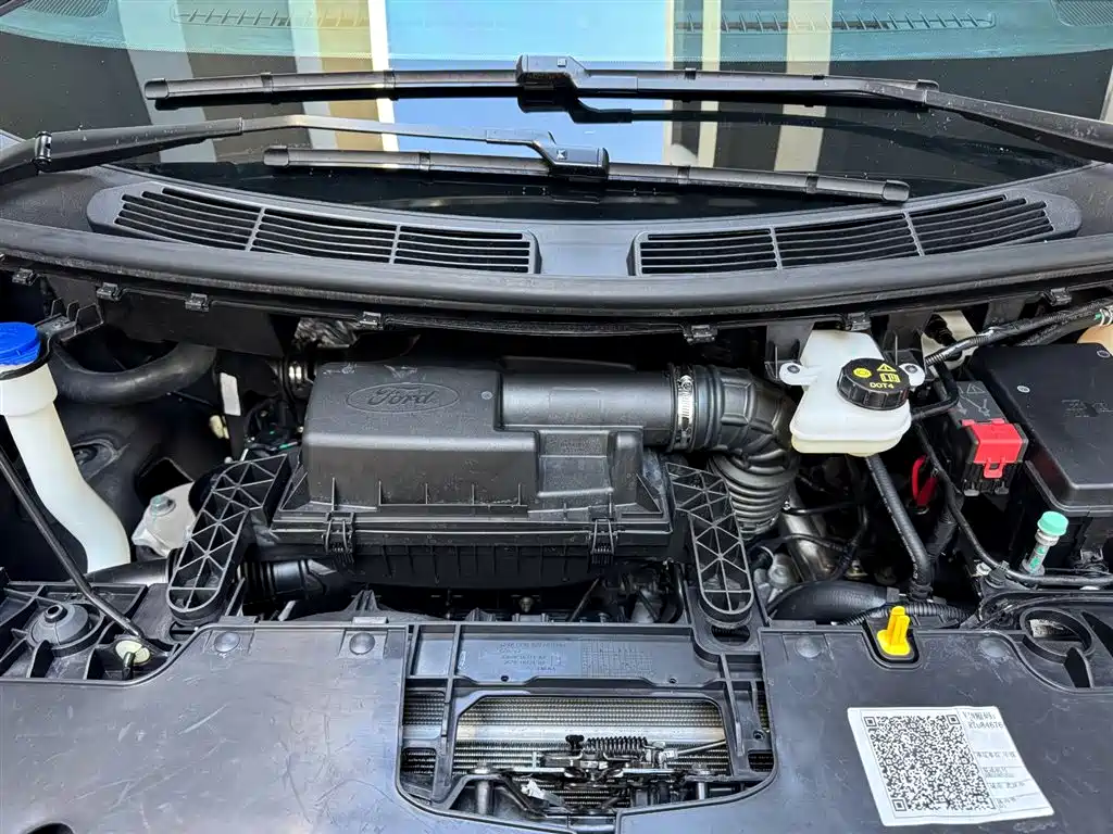Ford Tourneo 2024 2.0T AT Plus