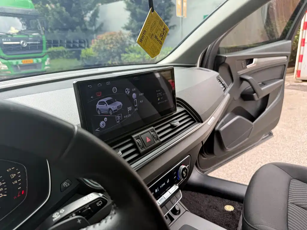 Audi Q5L — миниатюра 18