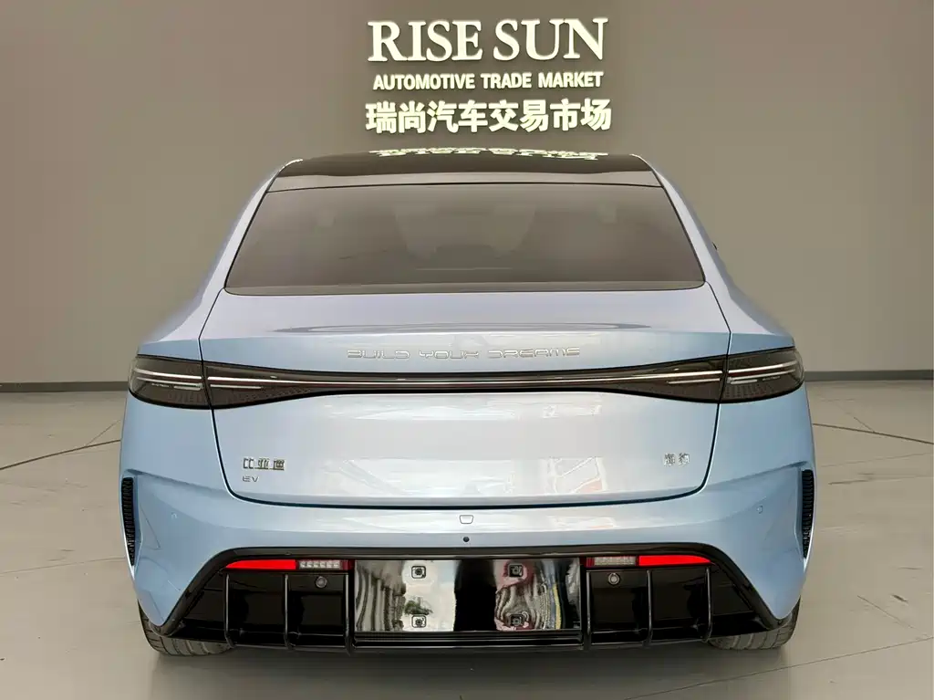 BYD Seal — миниатюра 5