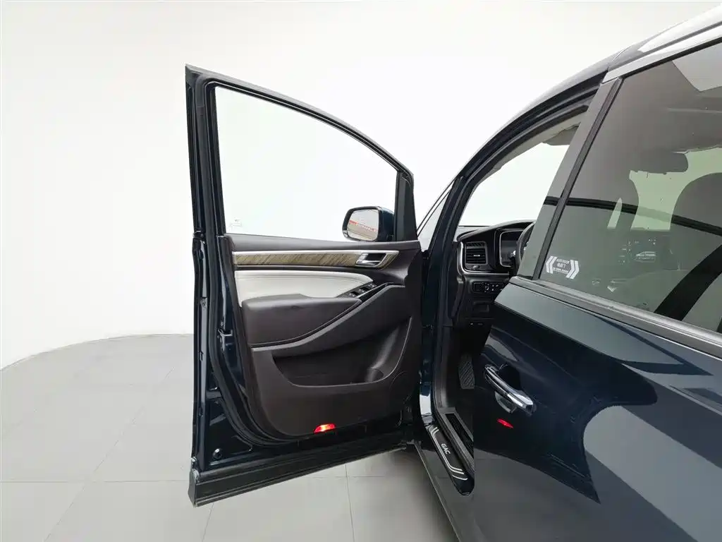 GAC M8 2021 390T Luxury