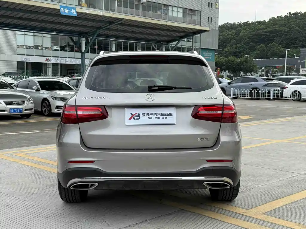 Mercedes-Benz GLC 2019 GLC 260 L 4MATIC