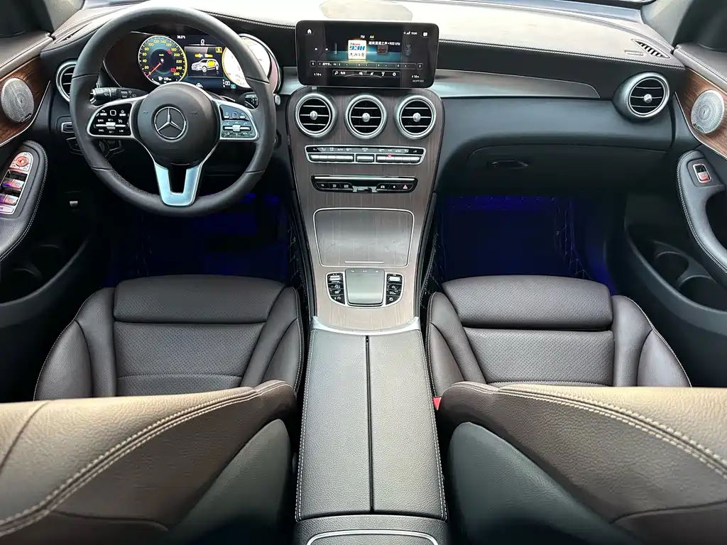 Mercedes-Benz GLC 2021 GLC 300 L 4MATIC