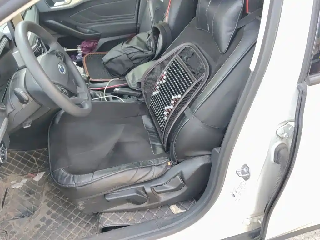 Ford Focus — миниатюра 16