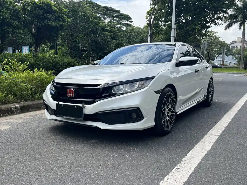 2019 Honda Civic - zdjęcie 1 z 27