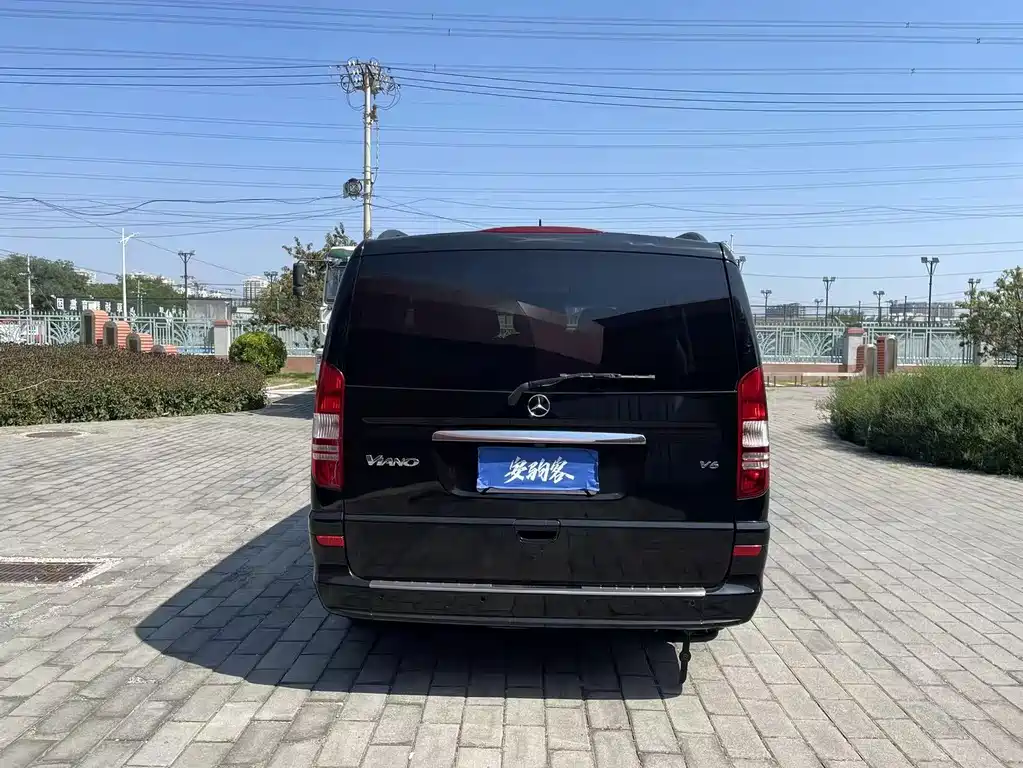 Mercedes-Benz Viano — миниатюра 7