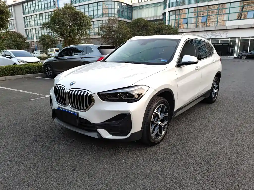 2023 BMW X1 - zdjęcie 1 z 14