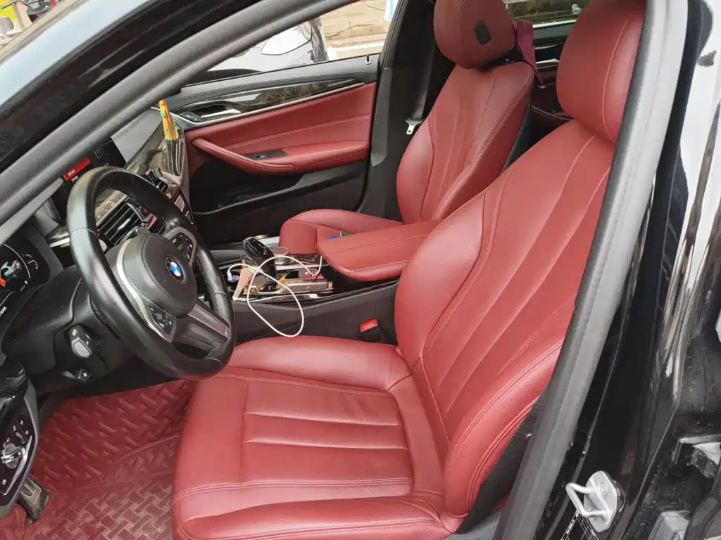 BMW 5 Series — миниатюра 8