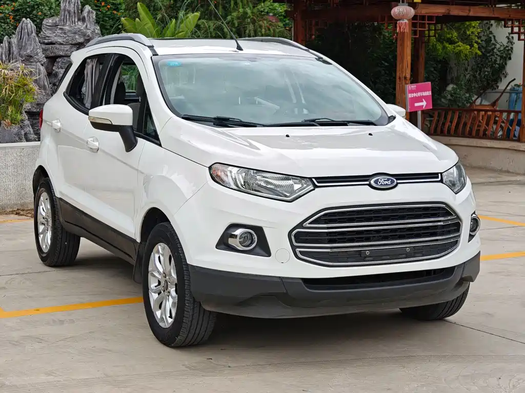 Ford EcoSport 2013 1.5L AT Luxury