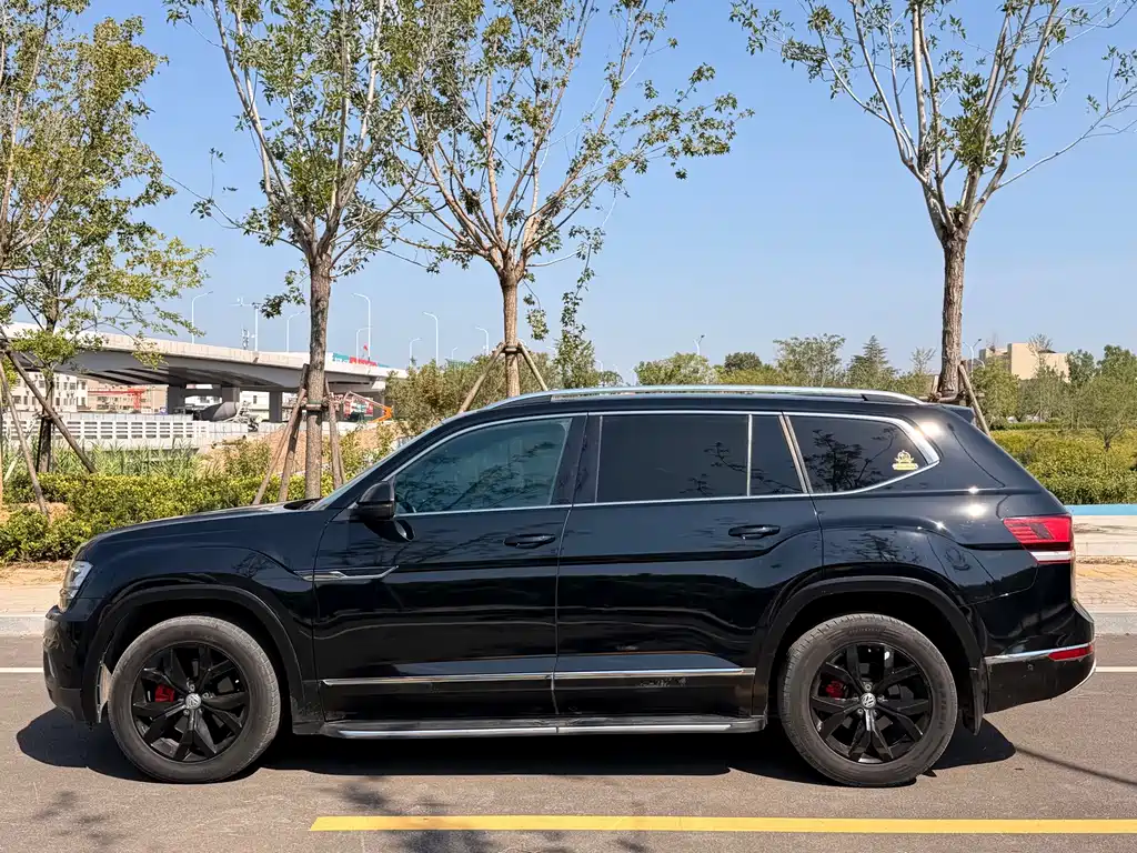 Volkswagen Teramont — миниатюра 8