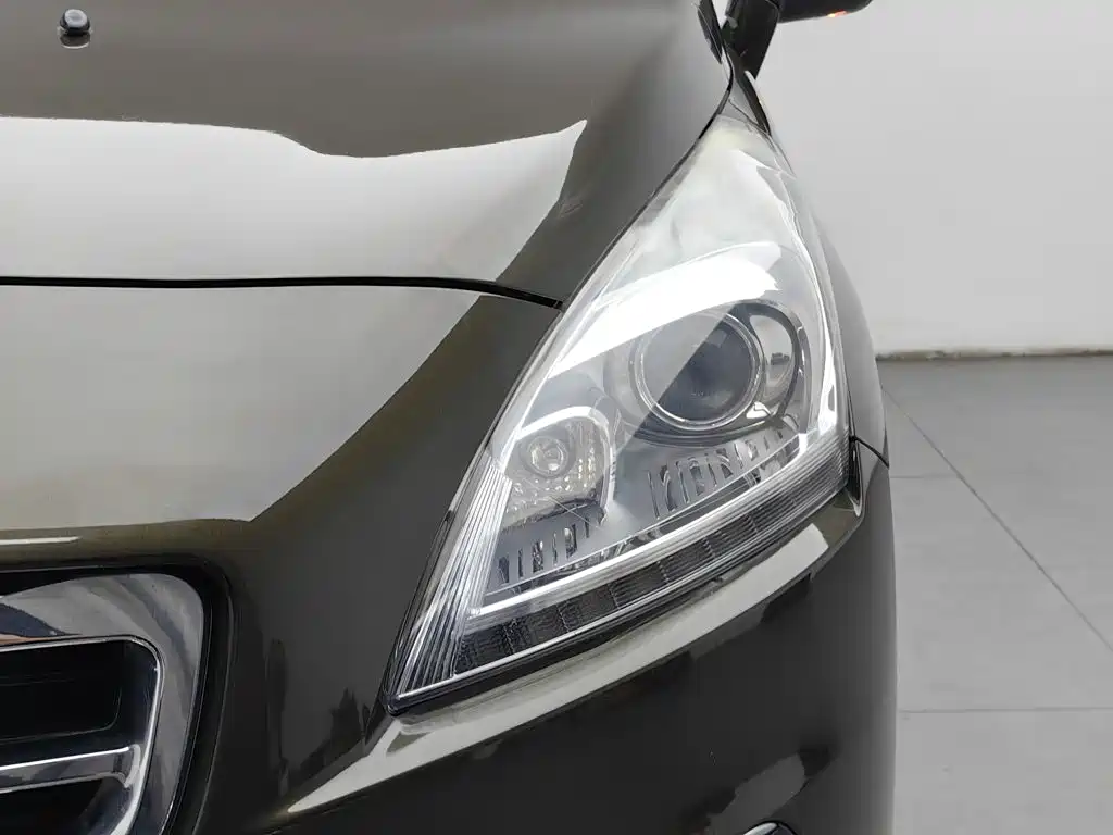 Peugeot 3008 — миниатюра 7