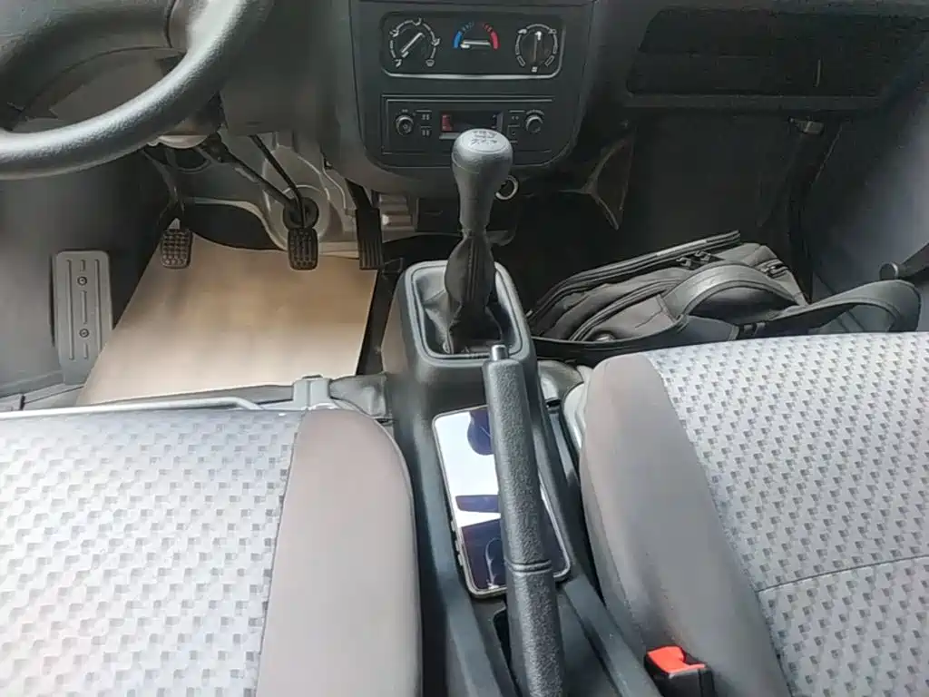 Wuling Zhiguang — миниатюра 14