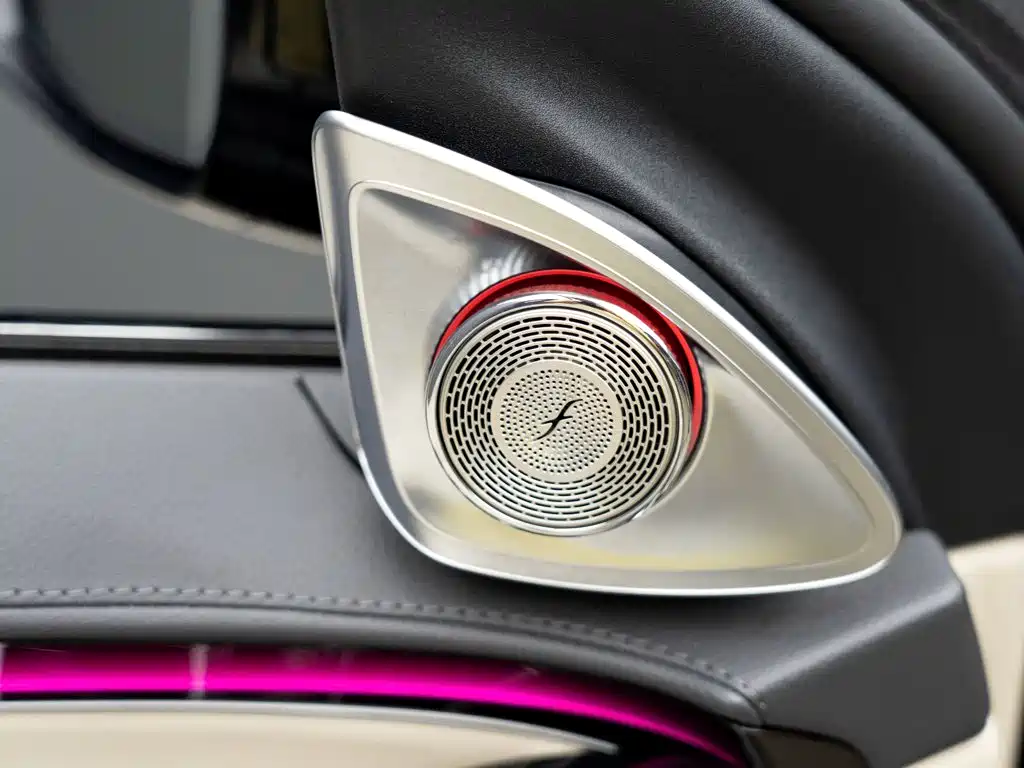 Mercedes-Benz S-Class — миниатюра 9