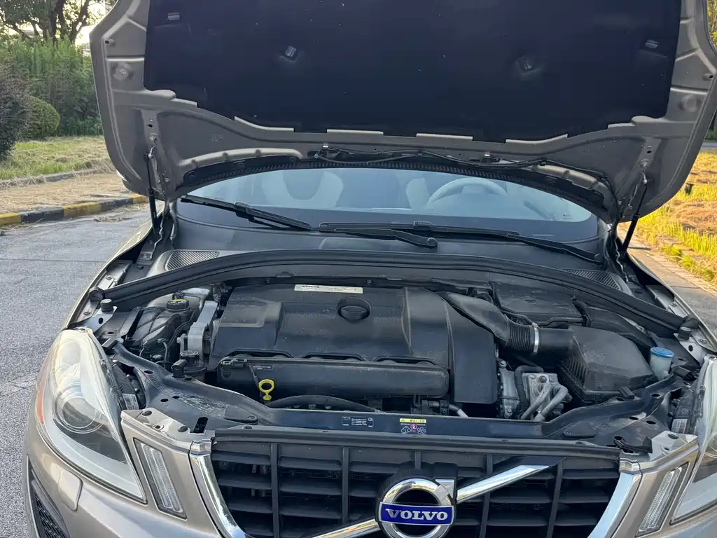 Volvo XC60 (Import) — миниатюра 37