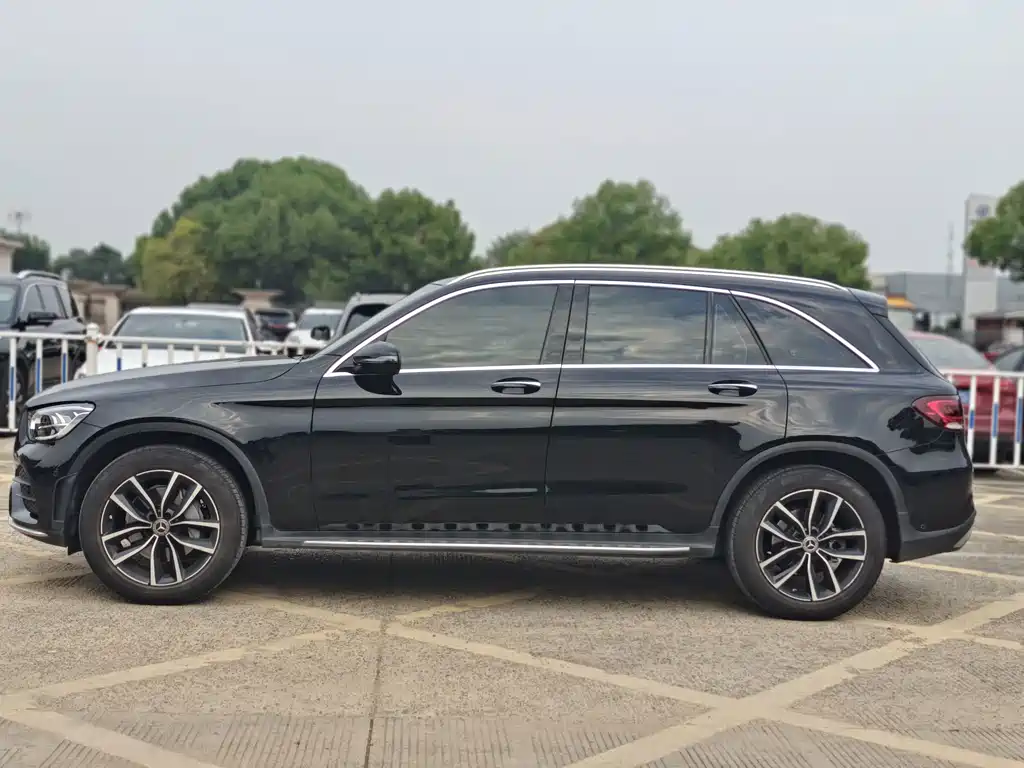 Mercedes-Benz GLC — миниатюра 3