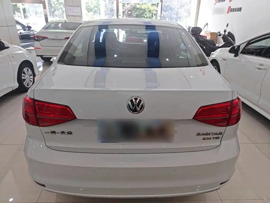 Volkswagen Sagitar — миниатюра 6