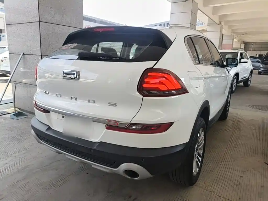 Qoros Qoros 5 — миниатюра 7