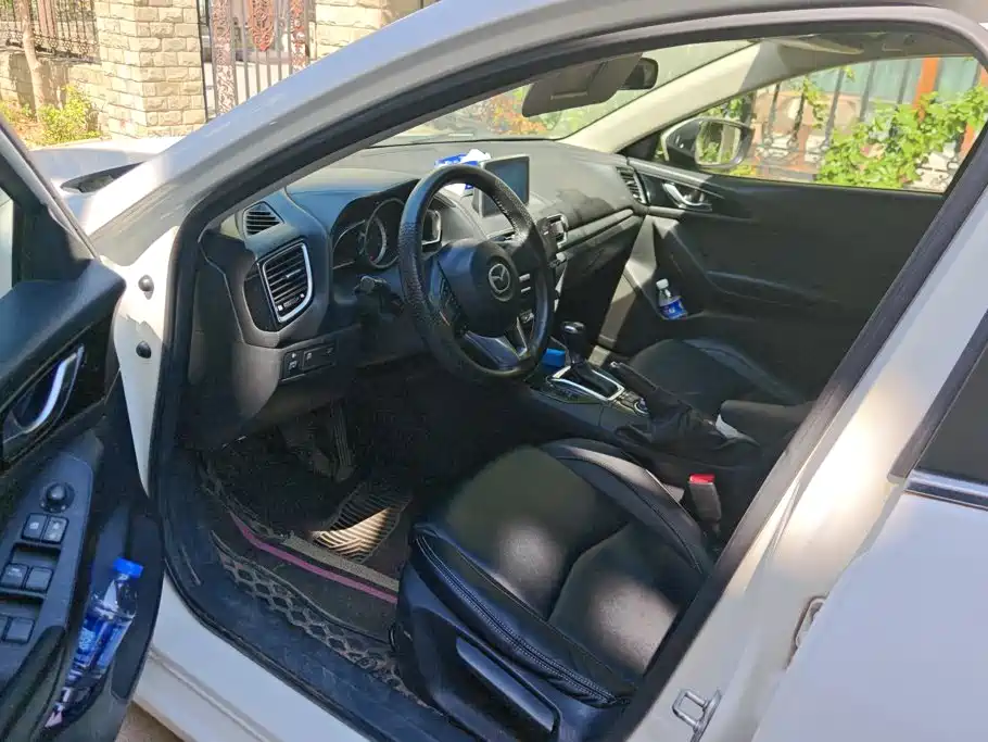 Mazda 3 Axela — миниатюра 9