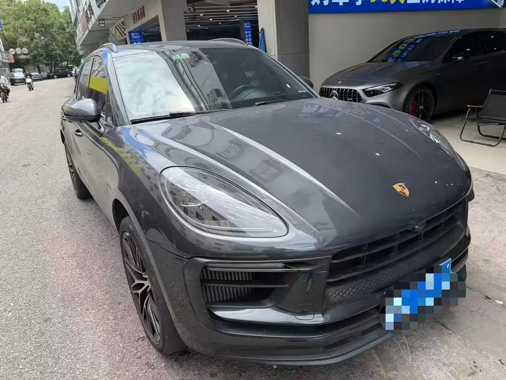 Porsche Macan — миниатюра 3