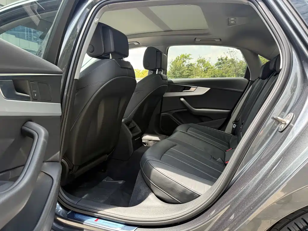 Audi A4L — миниатюра 6