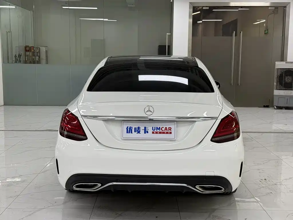 Mercedes-Benz C-Class — миниатюра 5