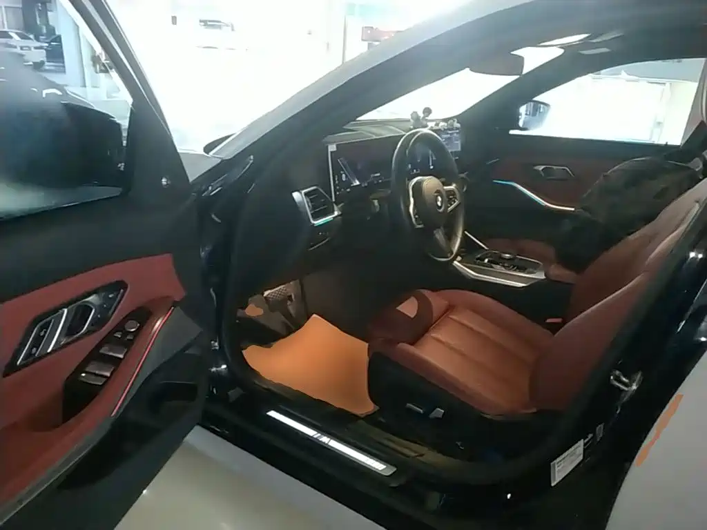 BMW 3 Series — миниатюра 16