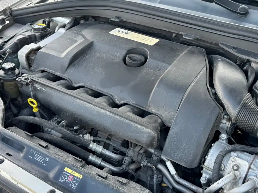 Volvo XC60 (Import) — миниатюра 38