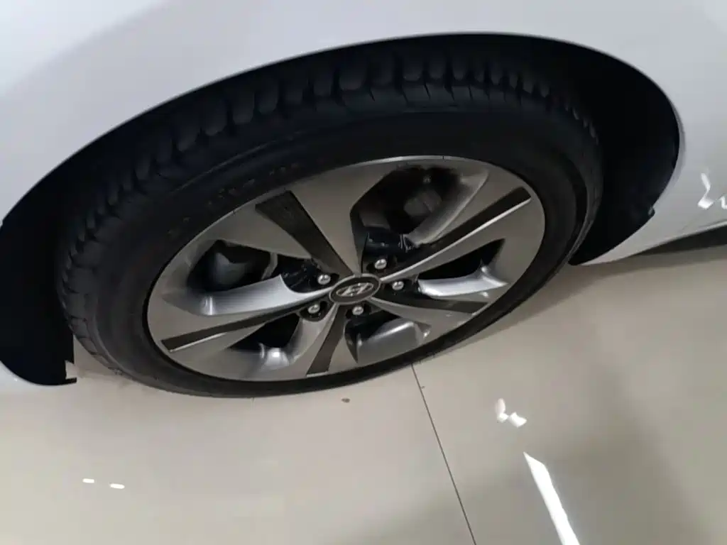 Hyundai Fista — миниатюра 23